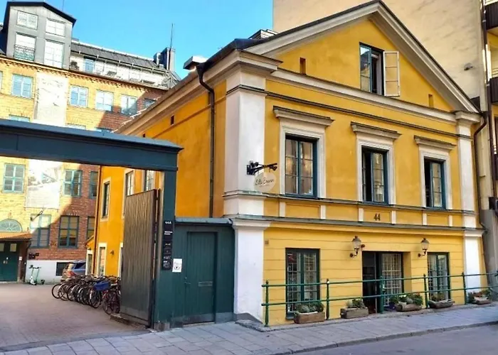 Lilla Brunn Hostel Stockholm